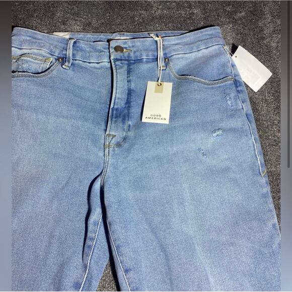 NWT Good American Good Waist Distressed Light Blue‎ Jeans ( 10/30 ) - Picture 2 of 6